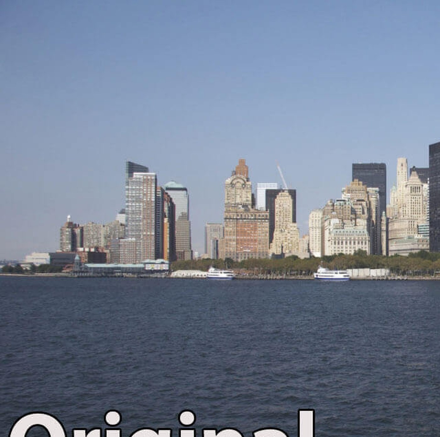 Skyline van Manhattan vóór optimalisatie: vale kleuren en bleke lucht